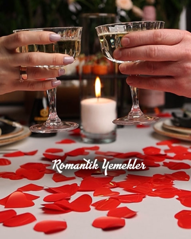 Romantik Akşam Yemeği