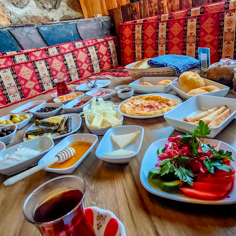 Kalabalık Gruplara Özel Kahvaltı