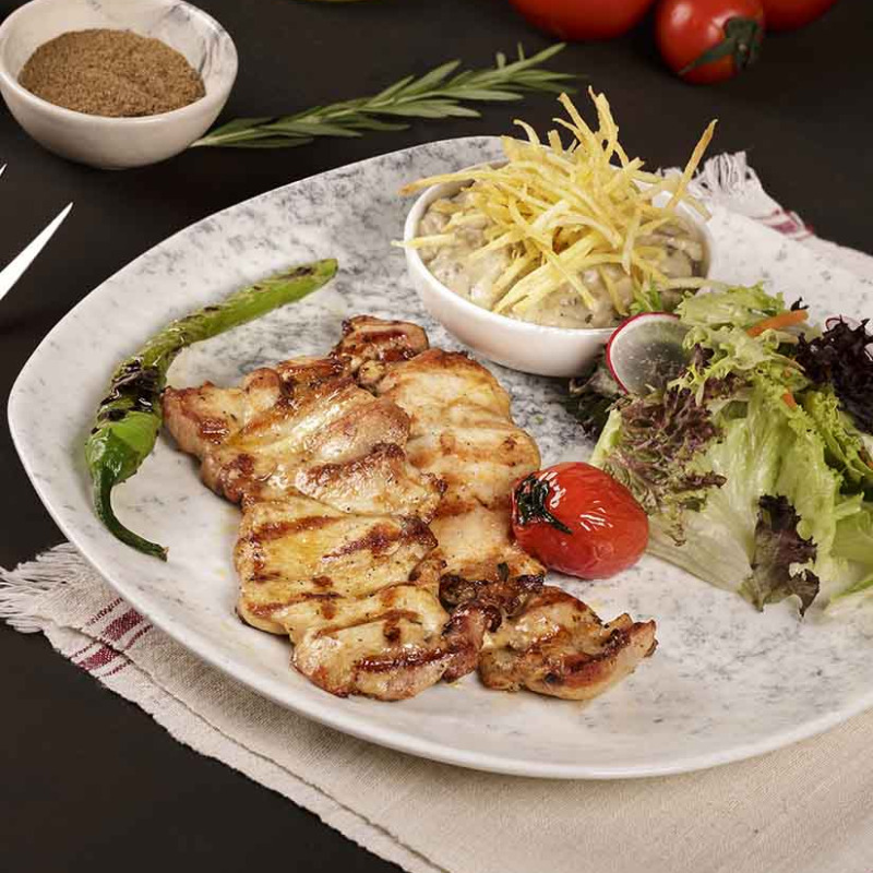 Doğada Izgara Et ve Mangal Keyfi
