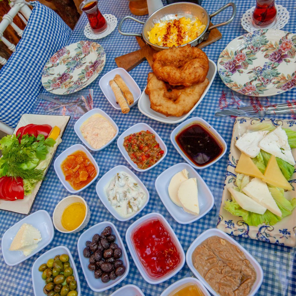 Cumalıkızık Köy Kahvaltısı ve Fiyatları