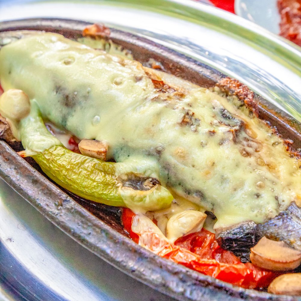 Dere Kenarında Alabalık Restoranı