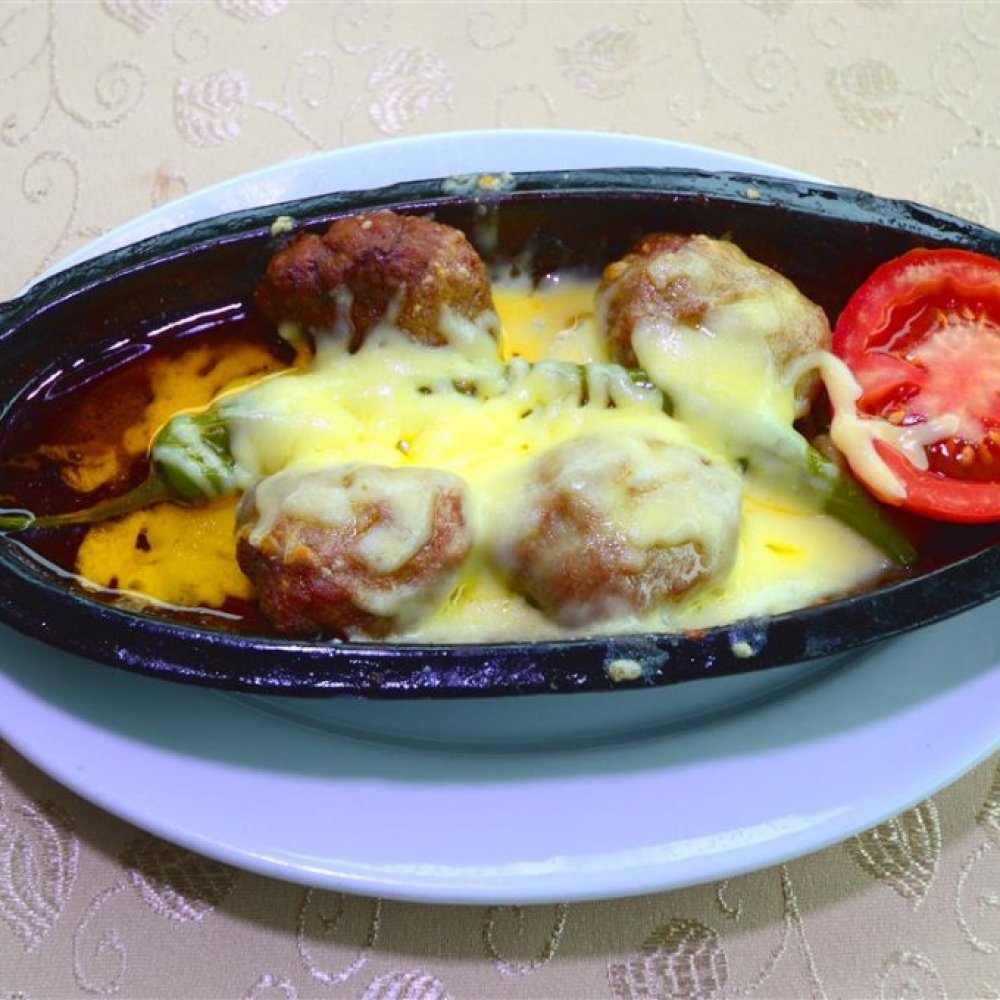 Izgara Et ve Mangal Keyfi Kınalı Kar Bulanlar Konak’ta