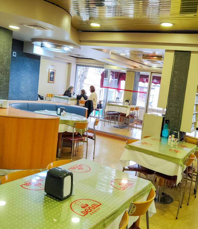 Beyler Kebap Osmangazi Heykel