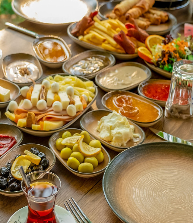 Segesta'da Lezzet ve Huzur