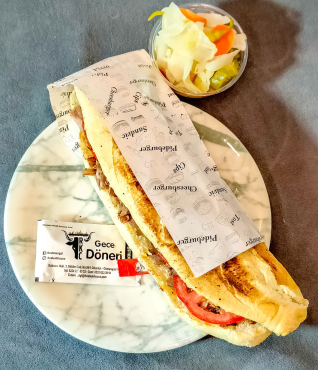 Ekmekarası Döner | RKC Gece Döneri Özgen Kafe Restoran Yanında