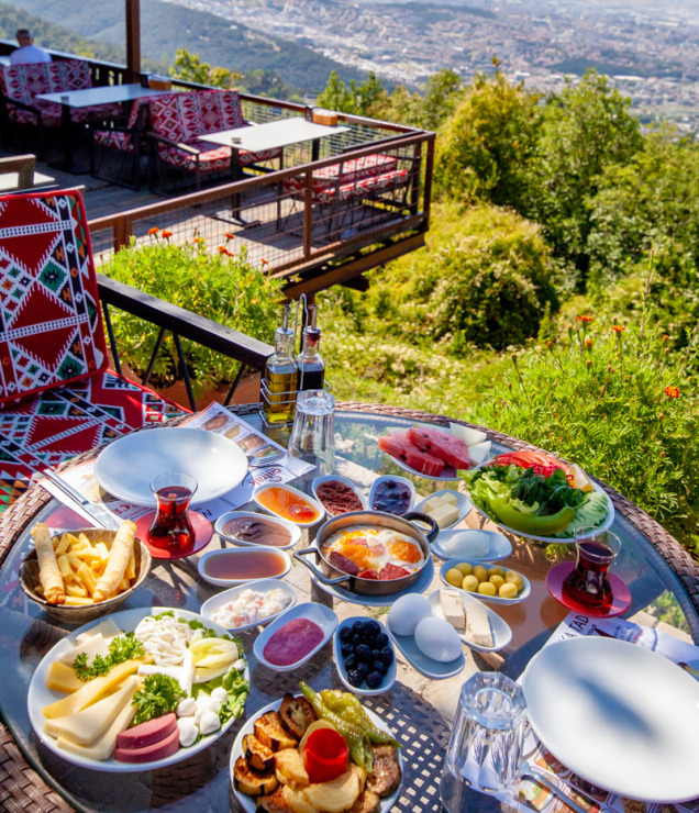 Bursa Manzaralı Serpme Kahvaltı