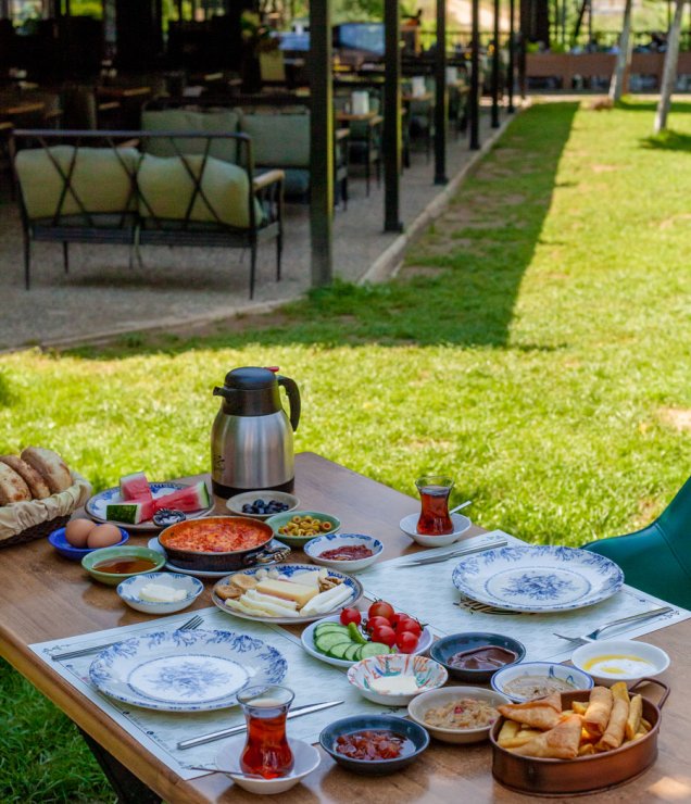 Serpme Kahvaltı Misi Yaşam