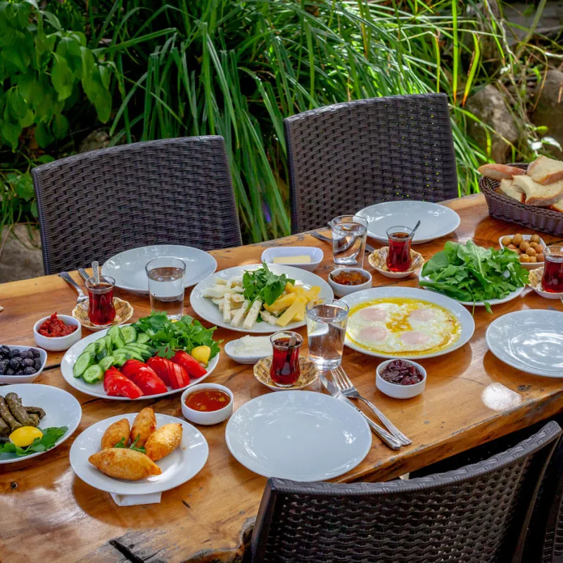 Cumalıkızık’ta Lezzetli İftar Menüsü fotoğraf 2