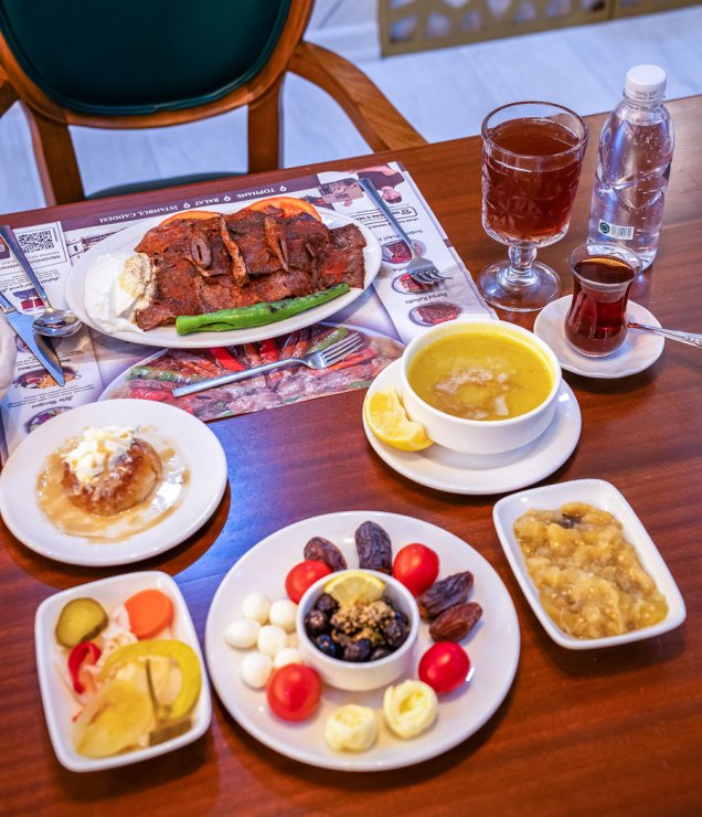 Tophane Kebapçısı Merkez Tophane İftar Menüsü