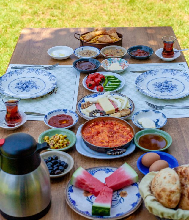 Serpme Kahvaltı Misi Yaşam